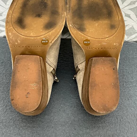 Lucky Brand Tan Suede Western Block Heel Point Toe Ankle Bootie Women 8M - Picture 10 of 10
